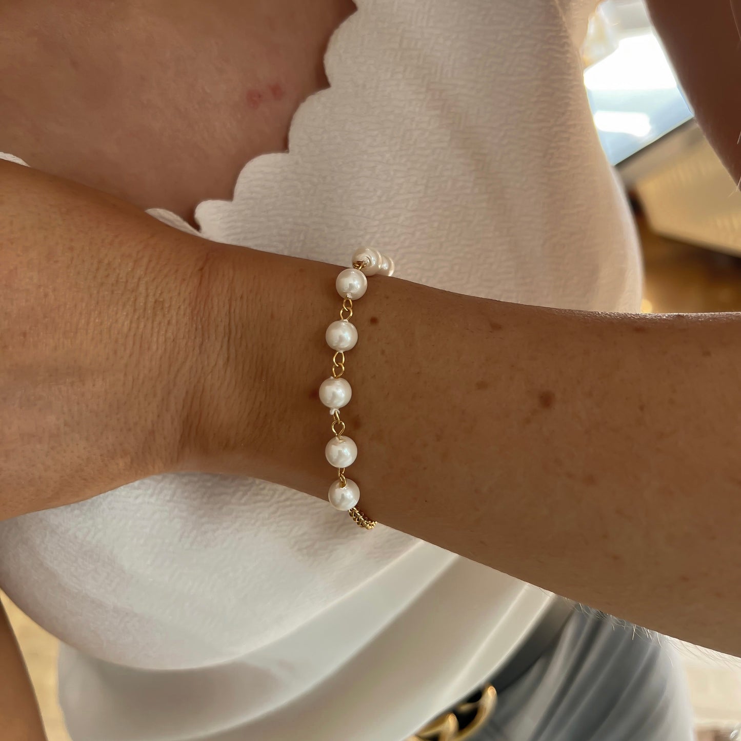 Women's Pearl Bracelet